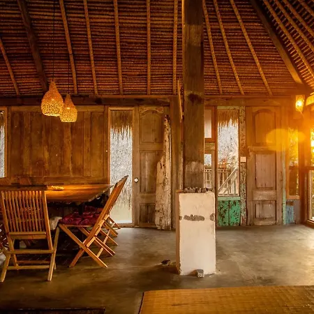 Vertical House Bali Uluwatu  Exterior photo
